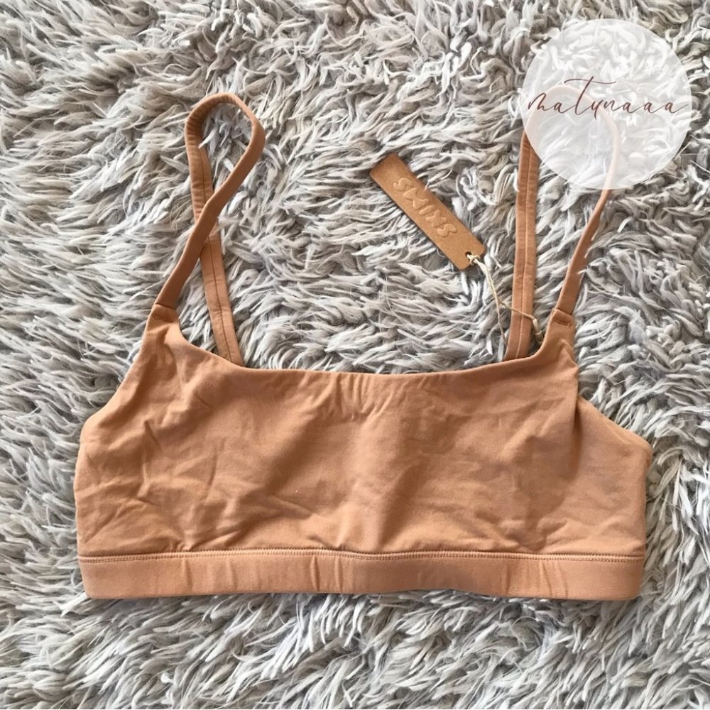 Skims Fits Everybody Scoop Neck Bra in Ochre XS